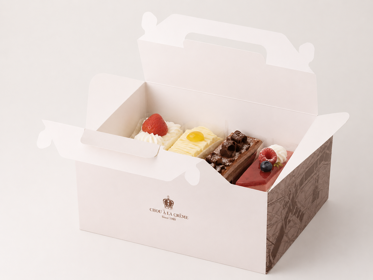 ケーキボックスの製作をデザインから手伝って欲しい！